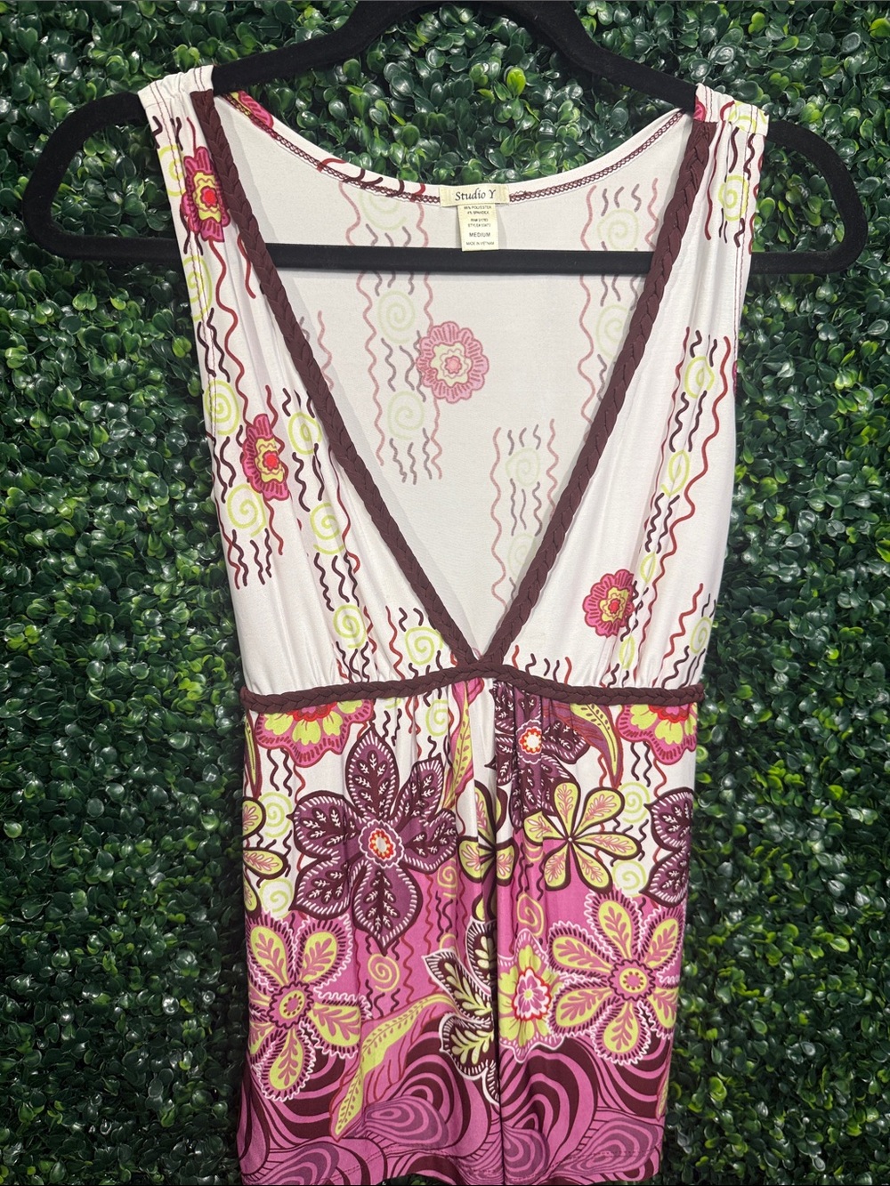 Studio Y Pink Floral V-Neck Chemise with Brown Trim - Picture 2 of 4